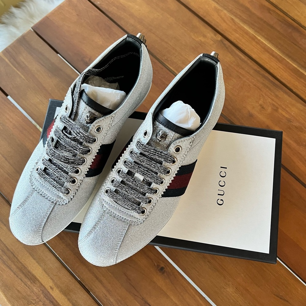 BRAND NEW 💯 GUCCI sneakers ❣️❣️❣️